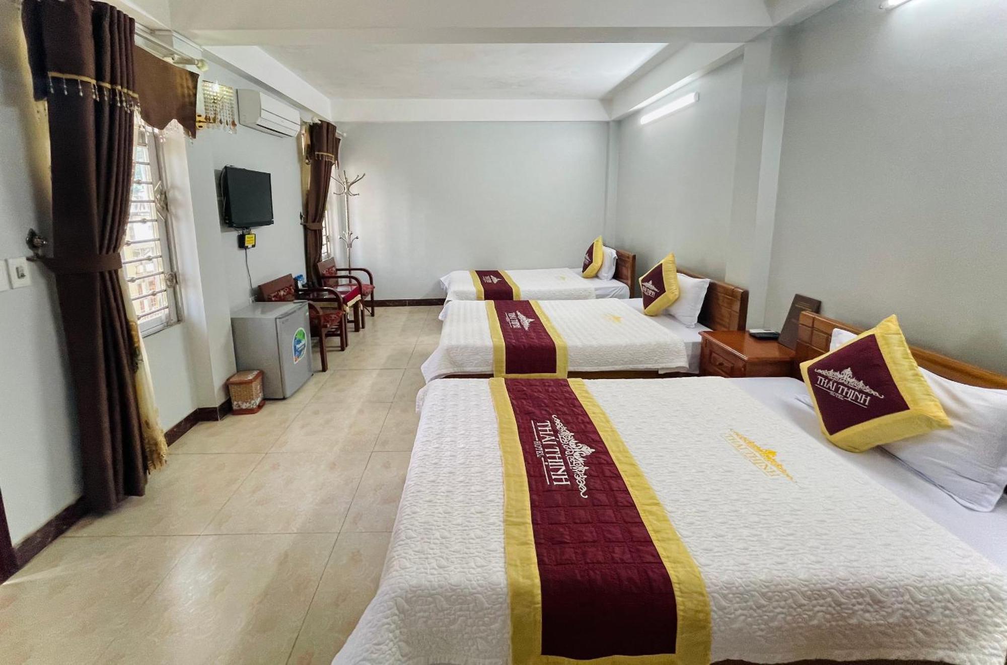 Thai Thinh Hotel Dong Van  Exterior foto